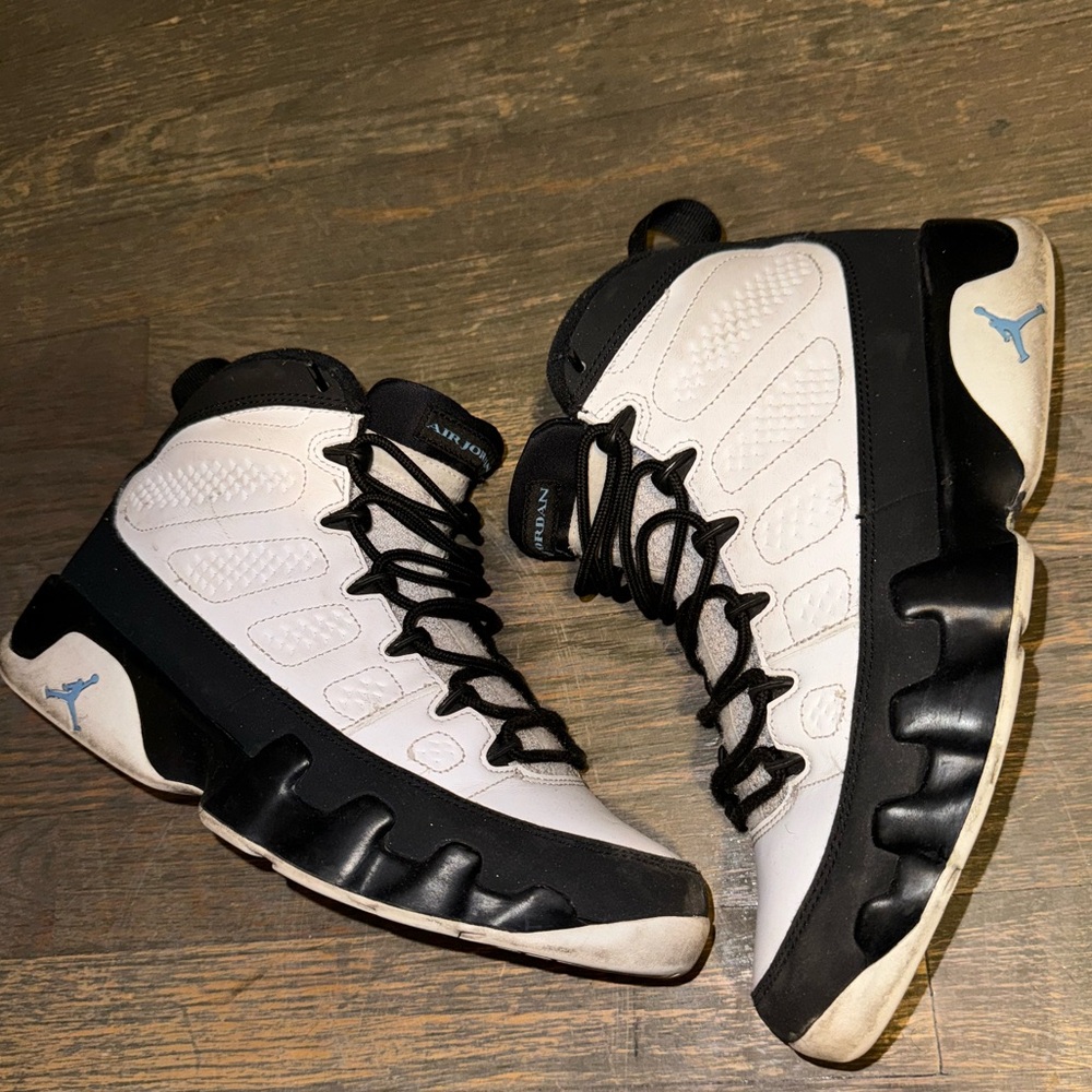 JORDAN 9 size 8 used condition 7/10 no insoles